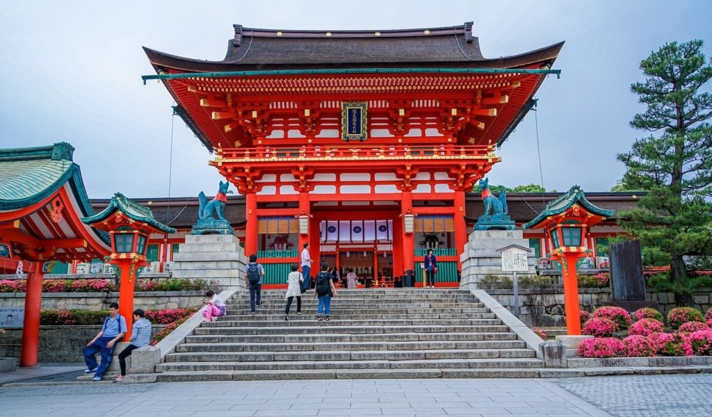 Fushimi Inari Shrine Taisha Kyoto day tours