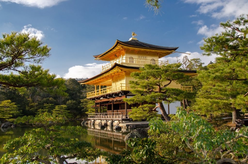 Kinkakuji Osaka One Day Tour